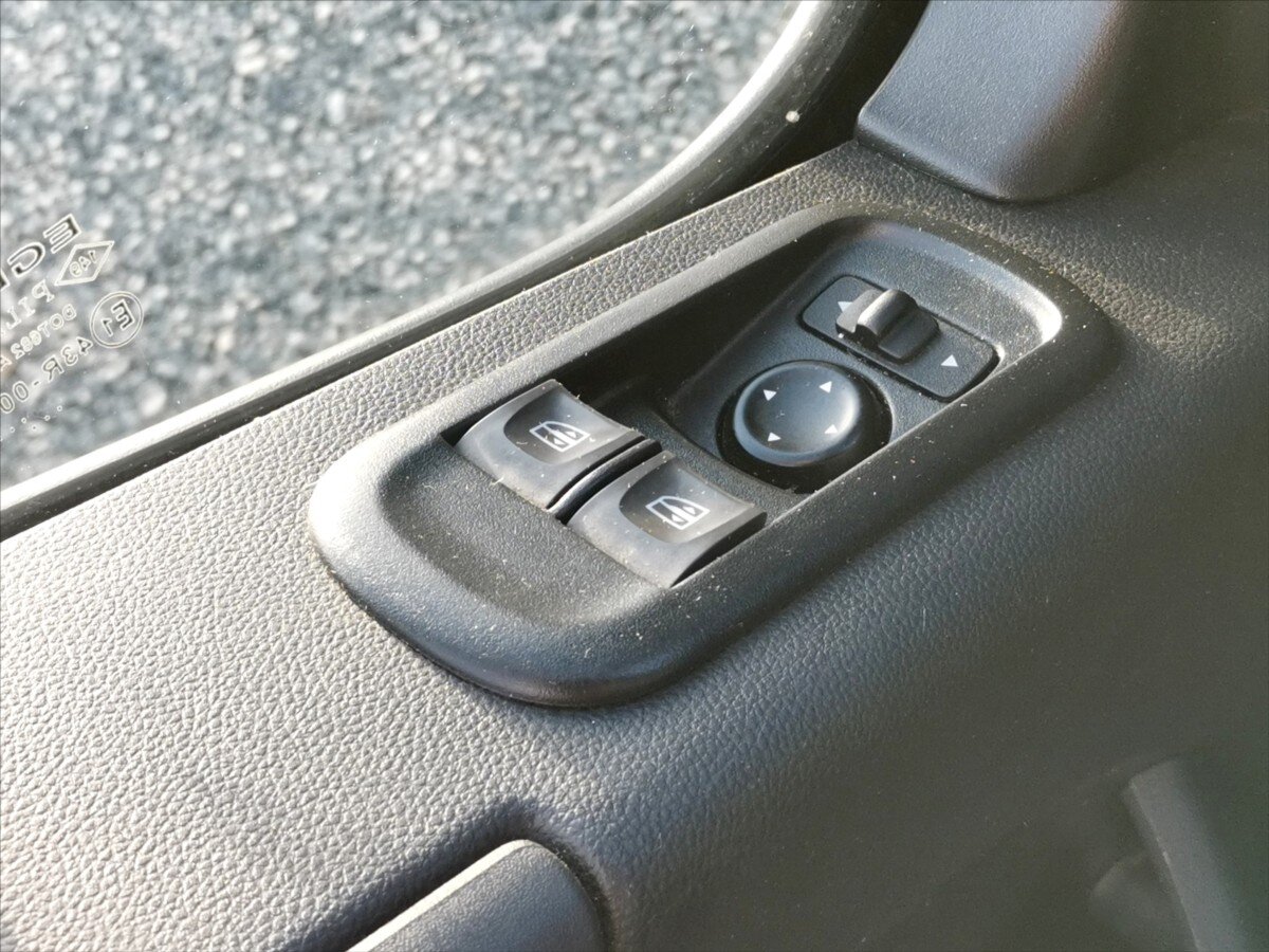 Renault Master Valník 2,3 l 120 kw