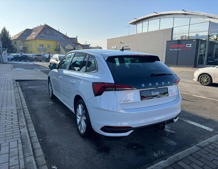 Škoda Scala Hatchback 1,5 l 110 kw