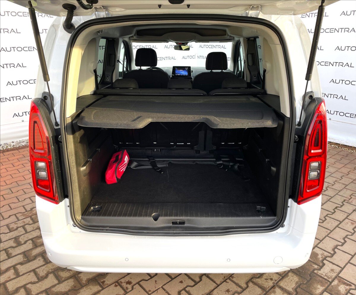 Toyota ProAce City Verso MPV 1,2 l 81 kw
