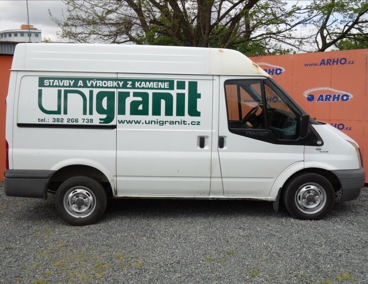 Ford Transit Skříň 2,2 l 74 kw