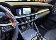 Alfa Romeo Stelvio SUV / Terénní 2,0 l 206 kw