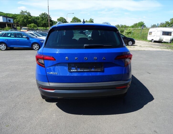 Škoda Karoq SUV 999,0 85 kw