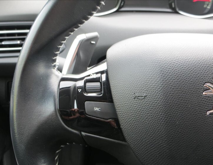 Peugeot 308 Kombi 1,2 l 96 kw