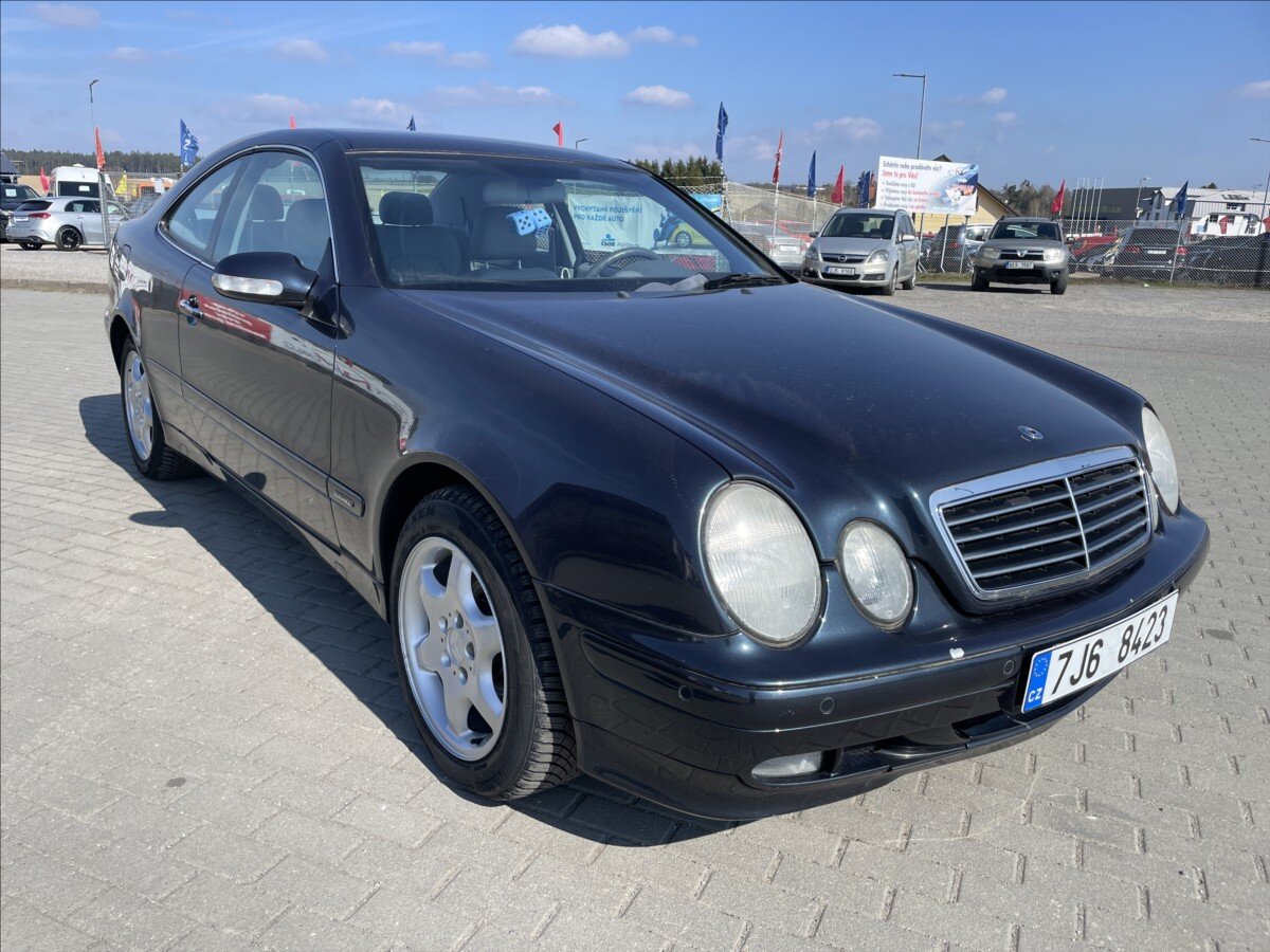 Mercedes-Benz CLK Kupé 2,0 l 120 kw