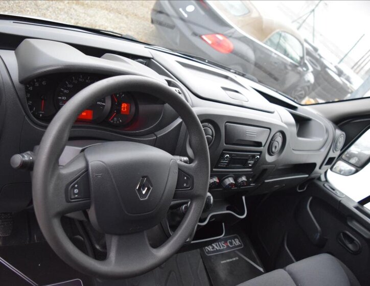 Renault Master 16