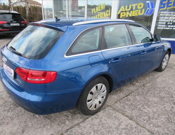 Audi A4 Kombi 2,0 l 105 kw