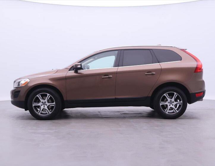 Volvo XC60 SUV 2,4 l 120 kw