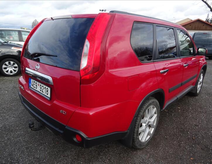 Nissan X-Trail 8