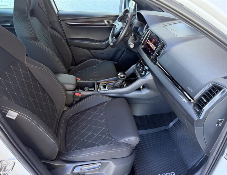 Škoda Karoq SUV / Terénní 2,0 l 140 kw