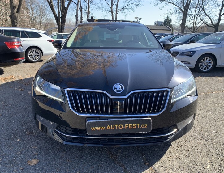 Škoda Superb 2