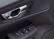 Volvo V60 Kombi 2,0 l 145 kw