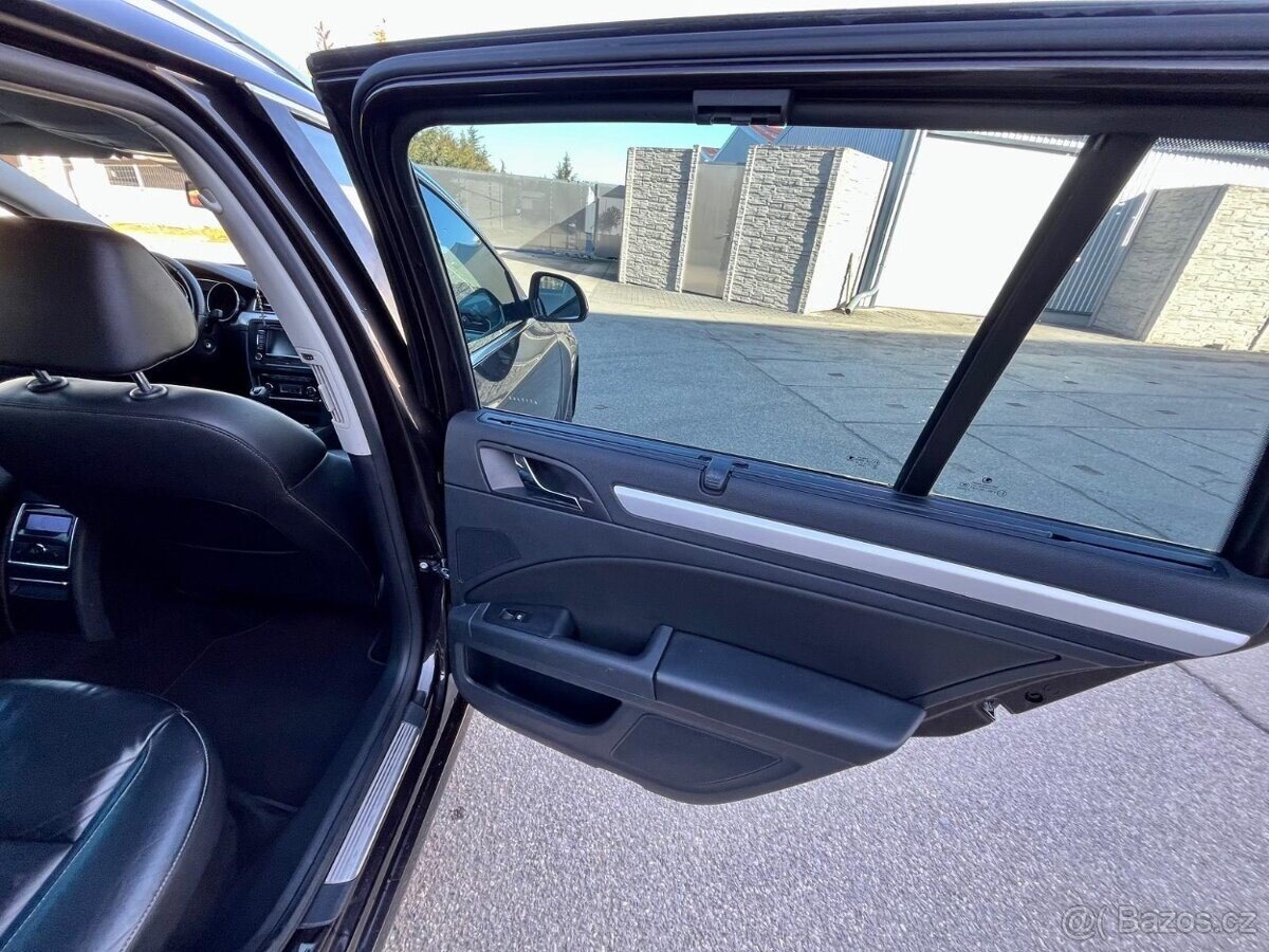 Škoda Superb Kombi 0,0 0