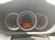 Toyota RAV4 SUV 2,2 l 100 kw