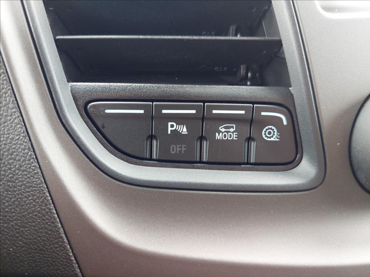 Ford Transit Custom Skříň 2,0 l 77 kw