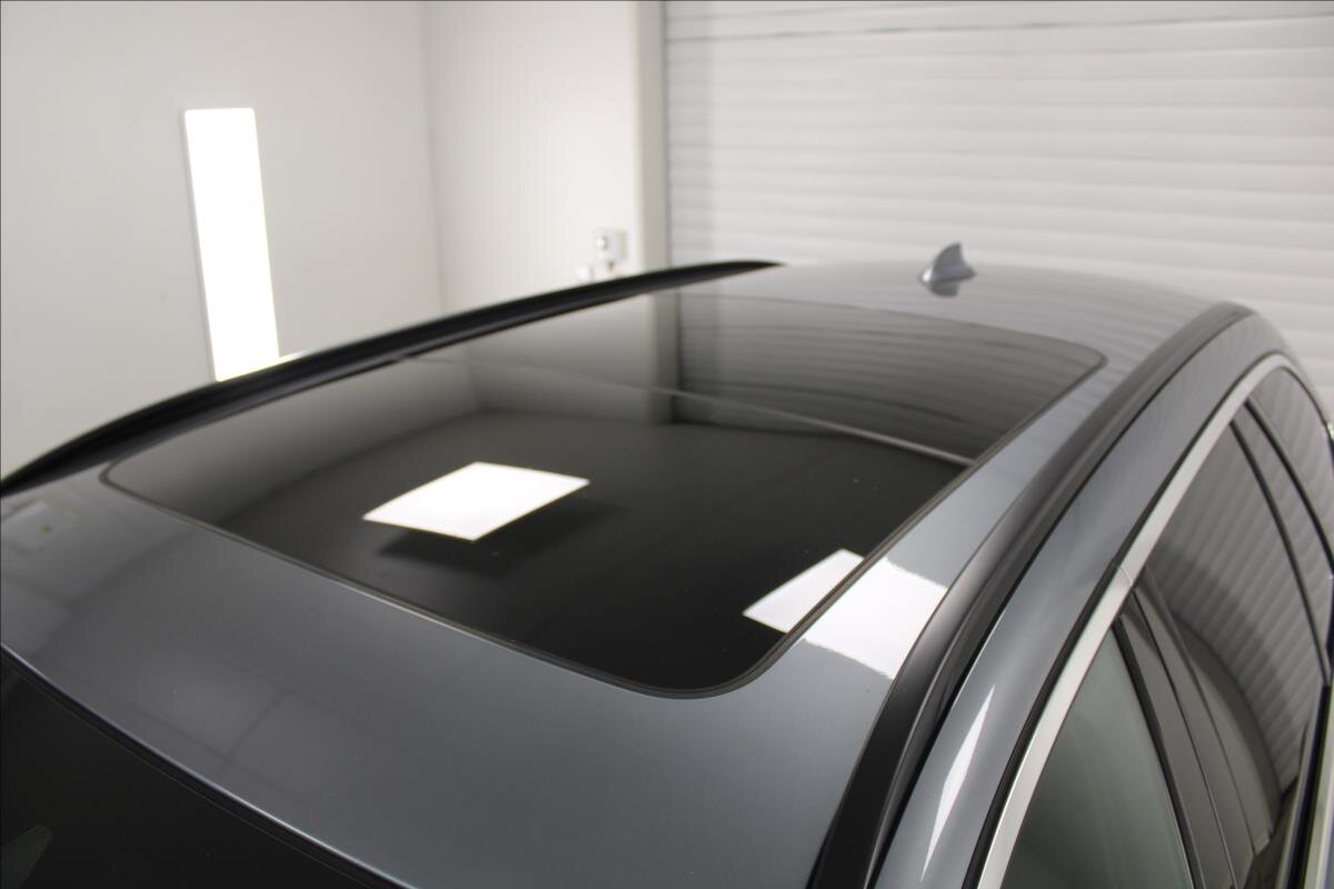 BMW Řada 5 Kombi 2,0 l 140 kw