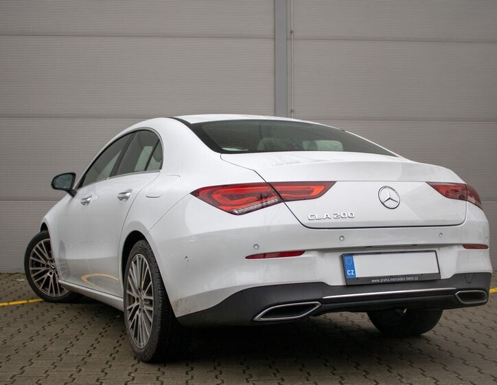 Mercedes-Benz CLA 7