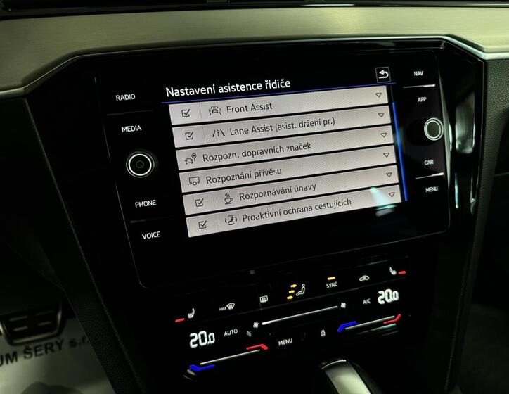 Volkswagen Passat 26