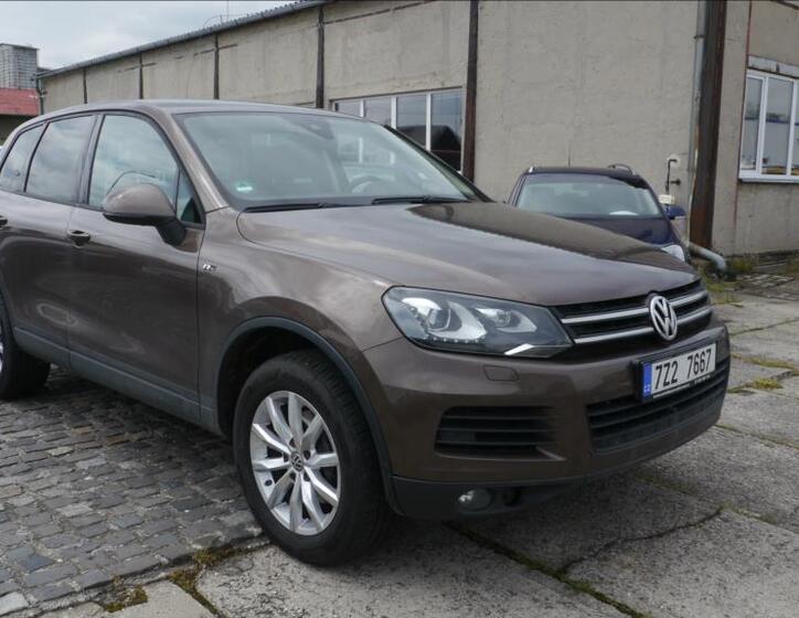 Volkswagen Touareg 6