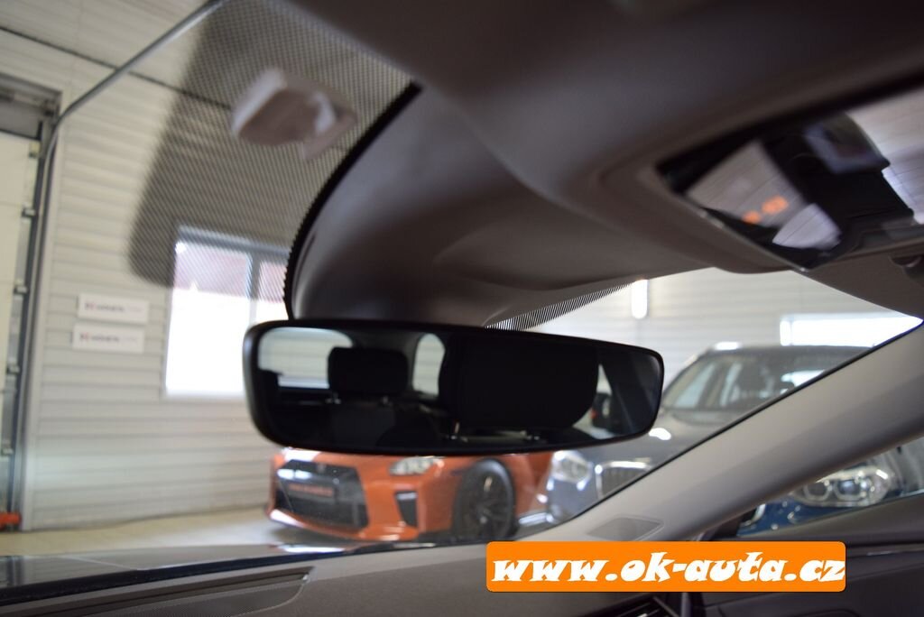 Škoda Octavia Kombi 2,0 l 85 kw