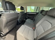 Volkswagen Passat 25