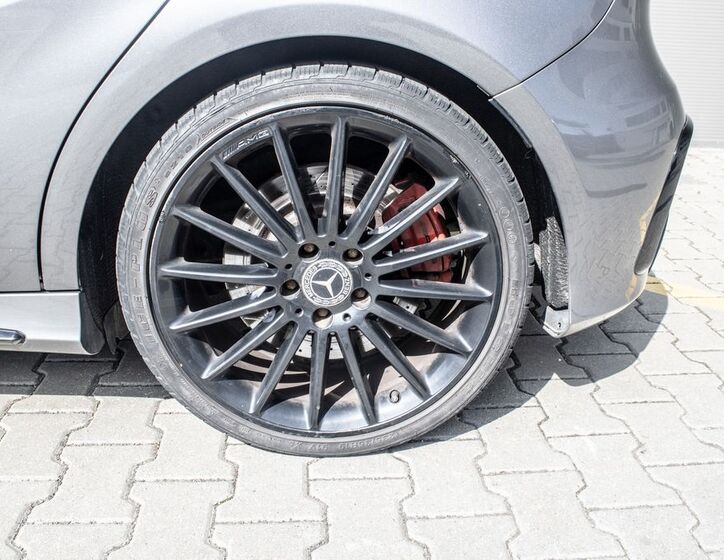 Mercedes-Benz Třídy A 25