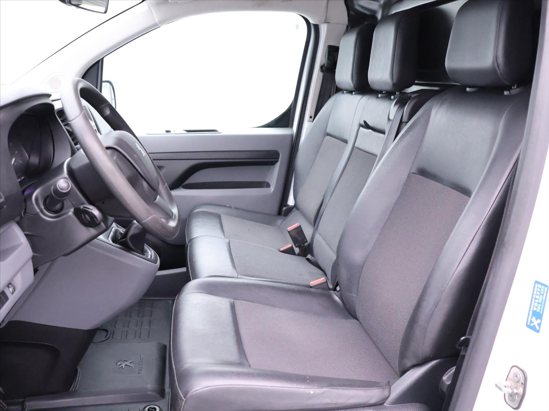 Peugeot Expert Skříň 2,0 l 110 kw