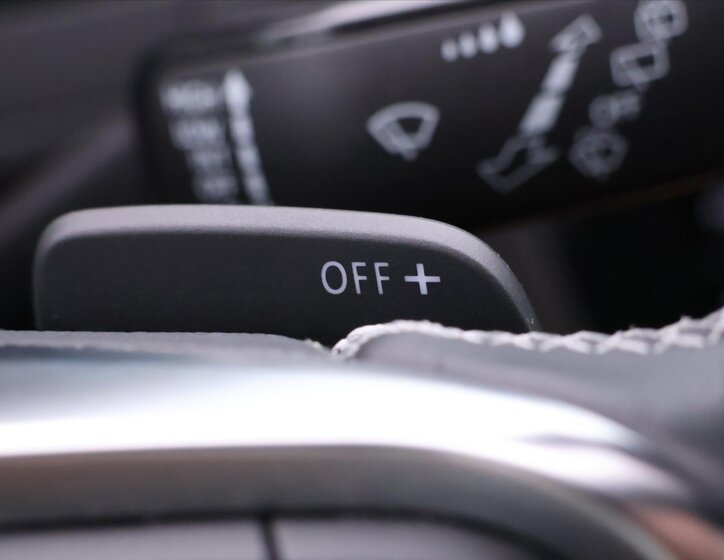 Volkswagen Passat Kombi 1,5 l 110 kw