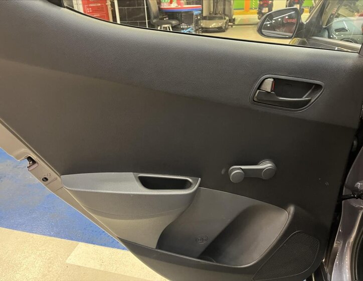 Hyundai i10 Hatchback 998,0 49 kw