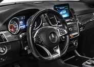 Mercedes-Benz GLS 17