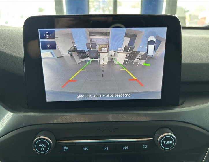 Ford Focus Hatchback 999,0 92 kw