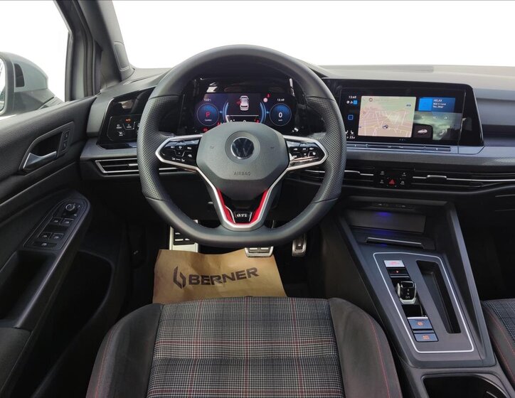 Volkswagen Golf Hatchback 2,0 l 180 kw