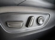 Toyota RAV4 SUV 2,5 l 131 kw