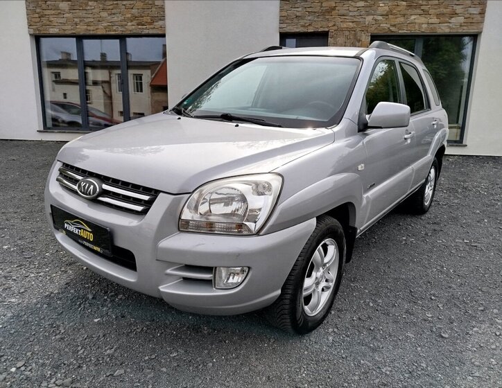 KIA Sportage SUV / Terénní 2,0 l 103 kw