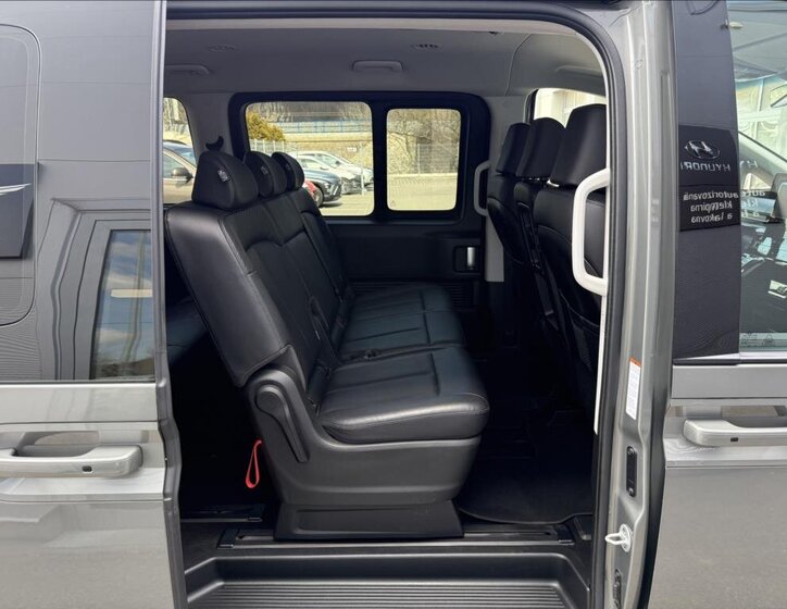 Hyundai Staria VAN / Minibus 2,2 l 130 kw