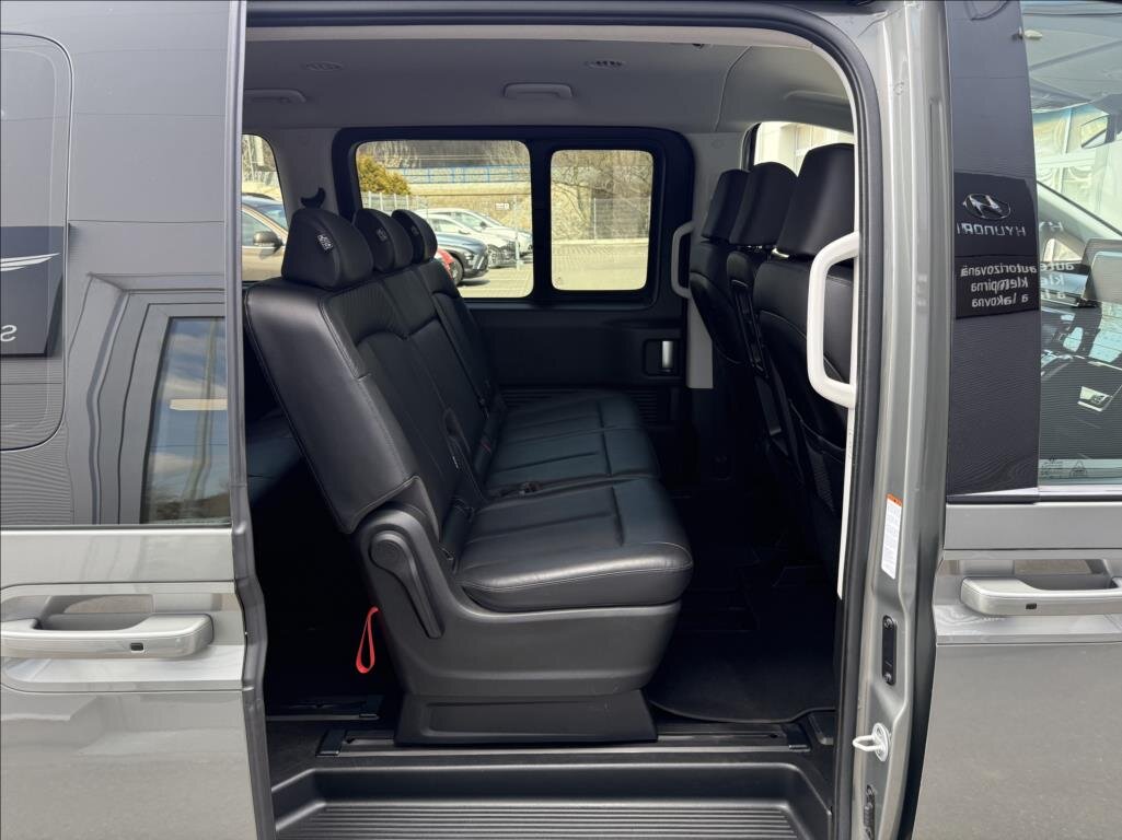 Hyundai Staria VAN / Minibus 2,2 l 130 kw