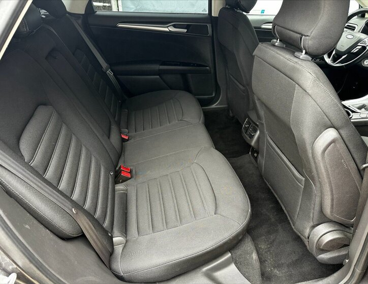 Ford Mondeo Kombi 1,6 l 85 kw