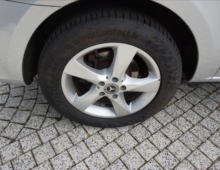 Mercedes-Benz Třídy V 7