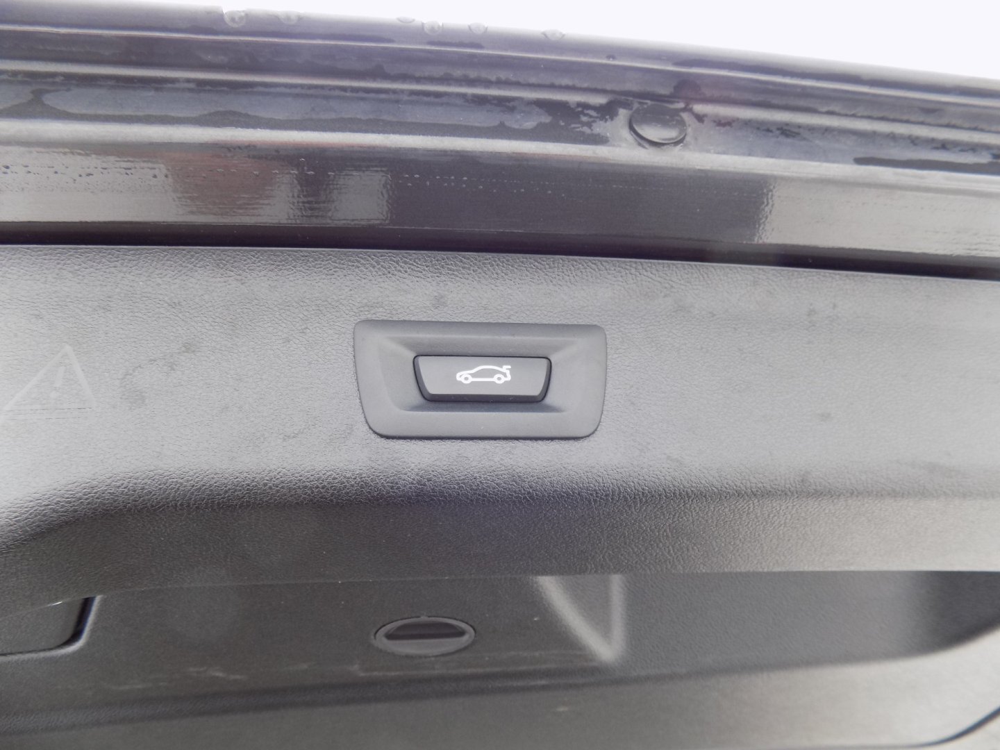 BMW Řada 5 Kombi 3,0 l 195 kw