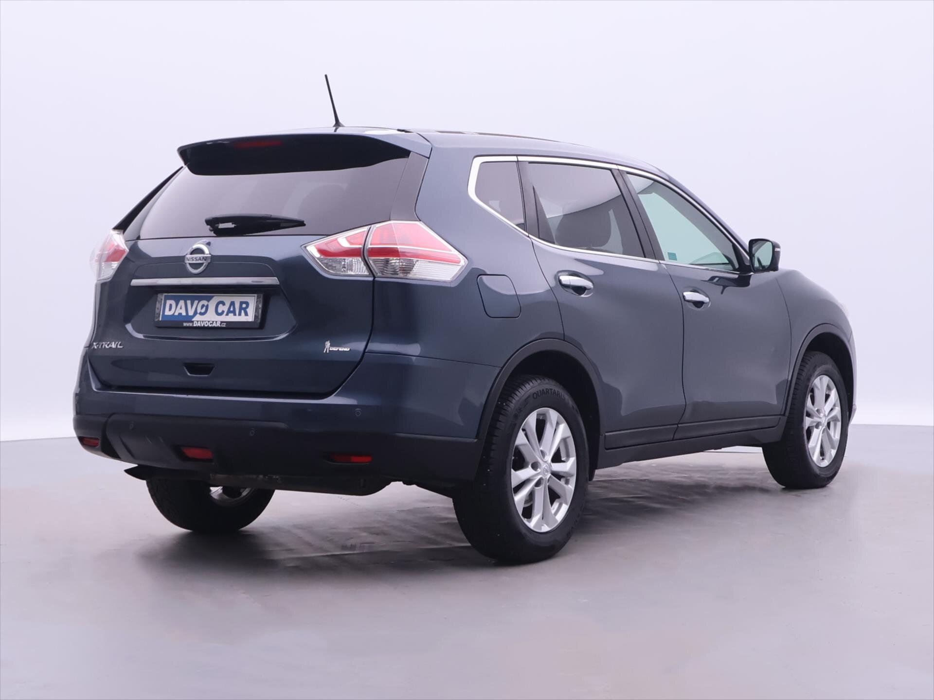 Nissan X-Trail SUV / Terénní 1,6 l 96 kw