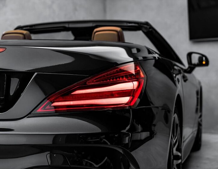 Mercedes-Benz SL 12
