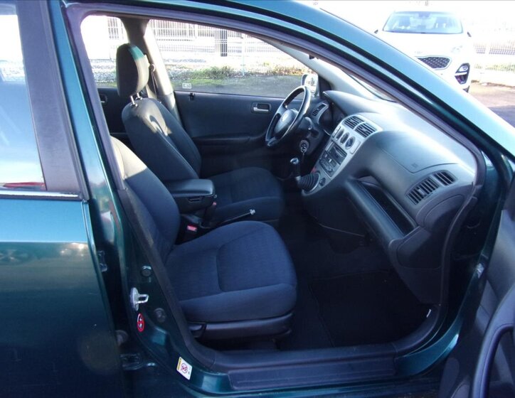 Honda Civic Hatchback 1,7 l 74 kw