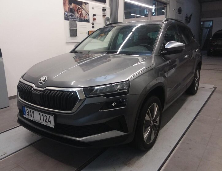 Škoda Karoq SUV 1,5 l 110 kw