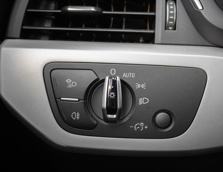 Audi A4 Kombi 2,0 l 110 kw