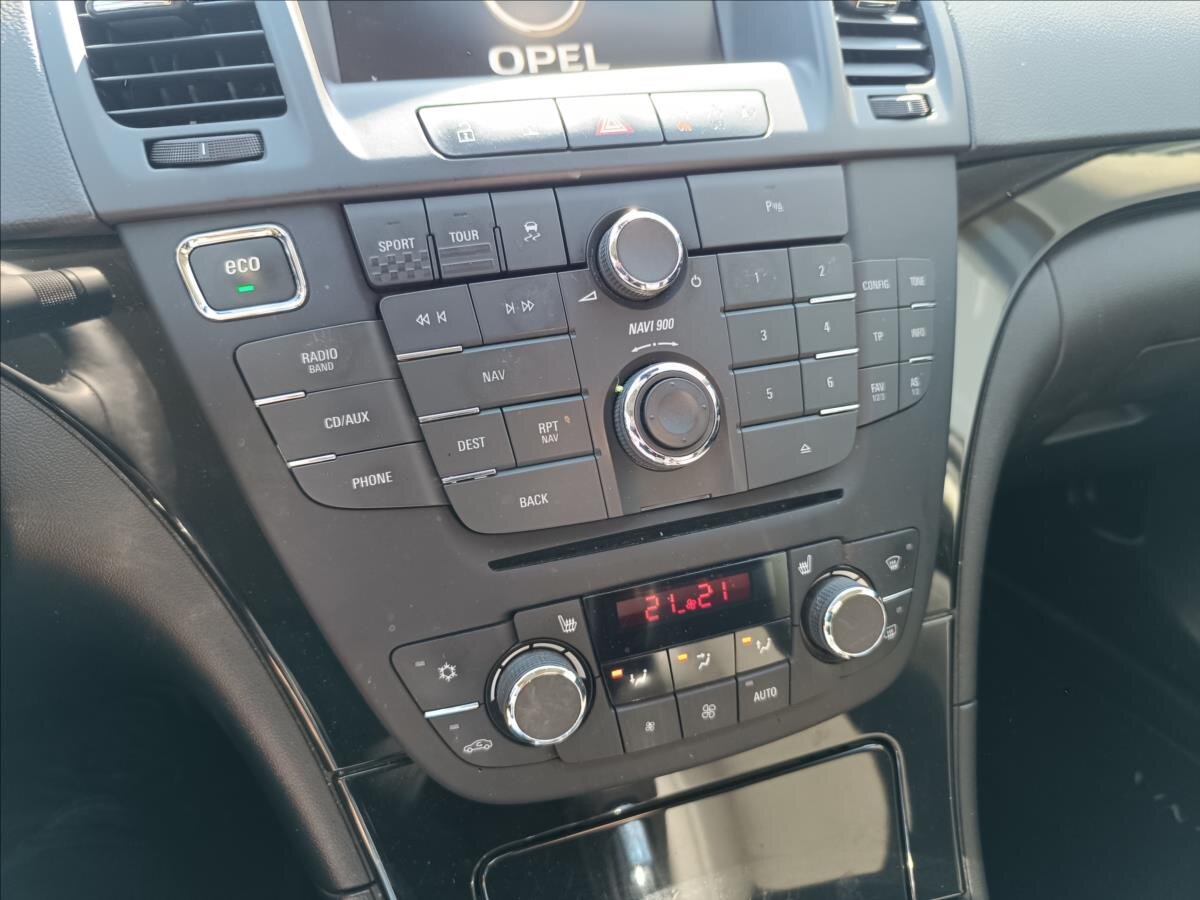 Opel Insignia Kombi 2,0 l 143 kw