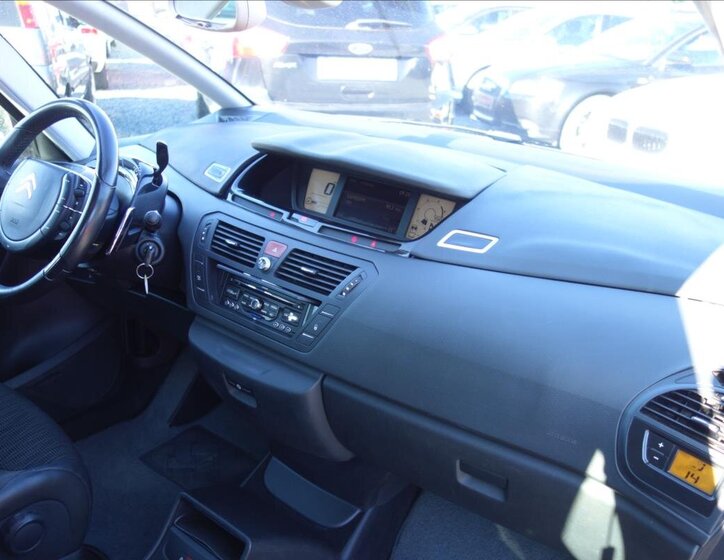 Citroën Grand C4 Picasso 13