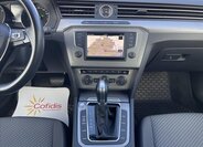 Volkswagen Passat Kombi 2,0 l 110 kw