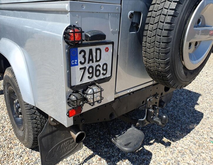 Land Rover Defender Ostatní 2,5 l 90 kw