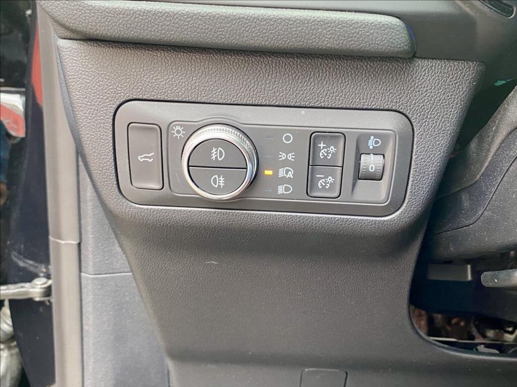 Ford Kuga SUV / Terénní 2,0 l 110 kw