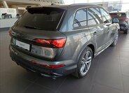 Audi Q7 SUV / Terénní 3,0 l 210 kw