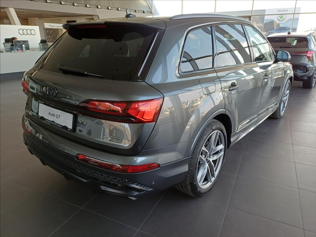 Audi Q7 SUV / Terénní 3,0 l 210 kw